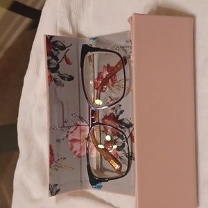 Ted Baker glasses w case and cloth